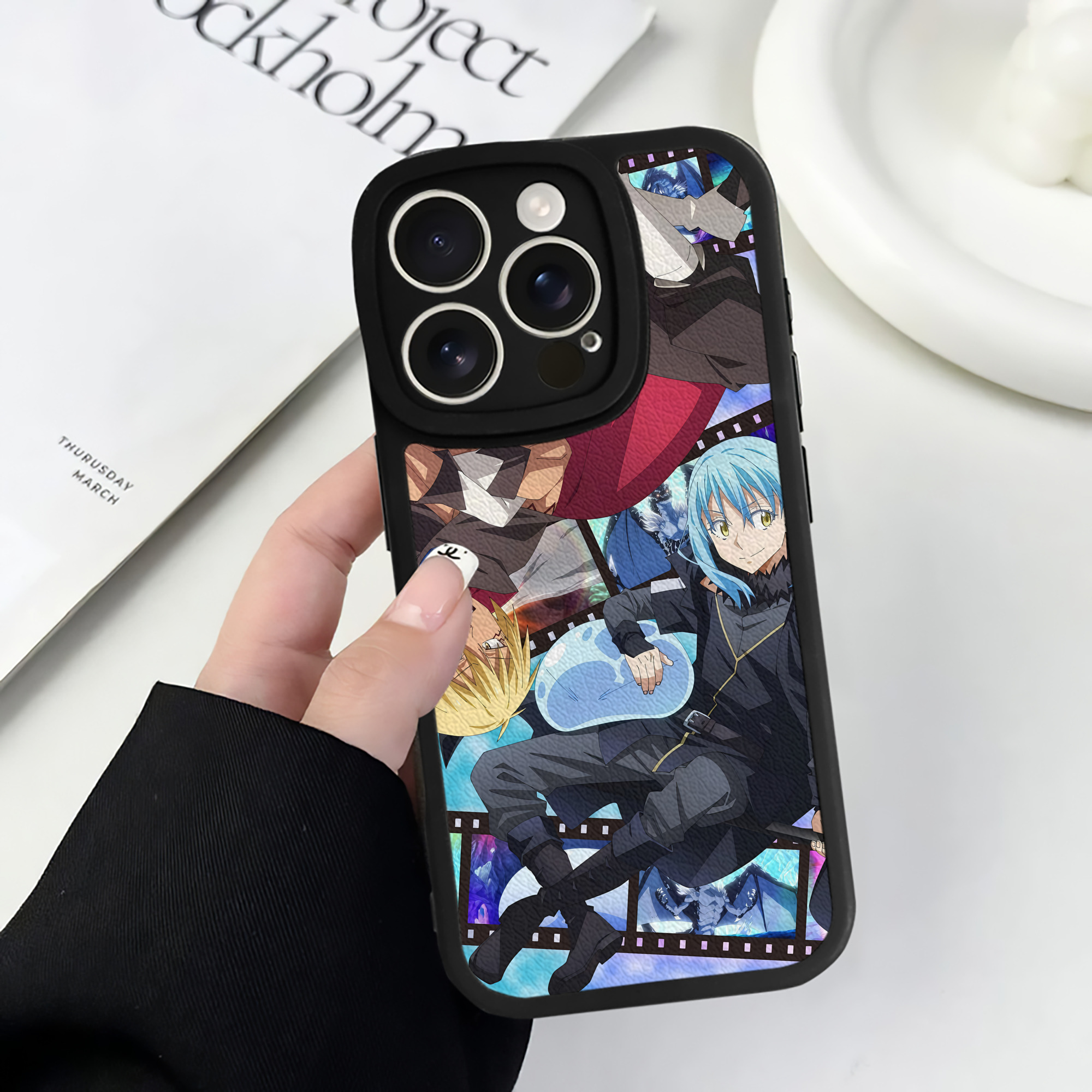 （画像用） 転スラ Regarding Reincarnated to Slime 【iPhone 16シリーズ対応】シリコンスマホケース（レザー調） 材質：シリコン